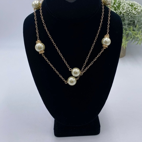 J. Crew Faux Pearl and Rhinestone Necklace Long Strand Necklace Gold Tone - Picture 1 of 14
